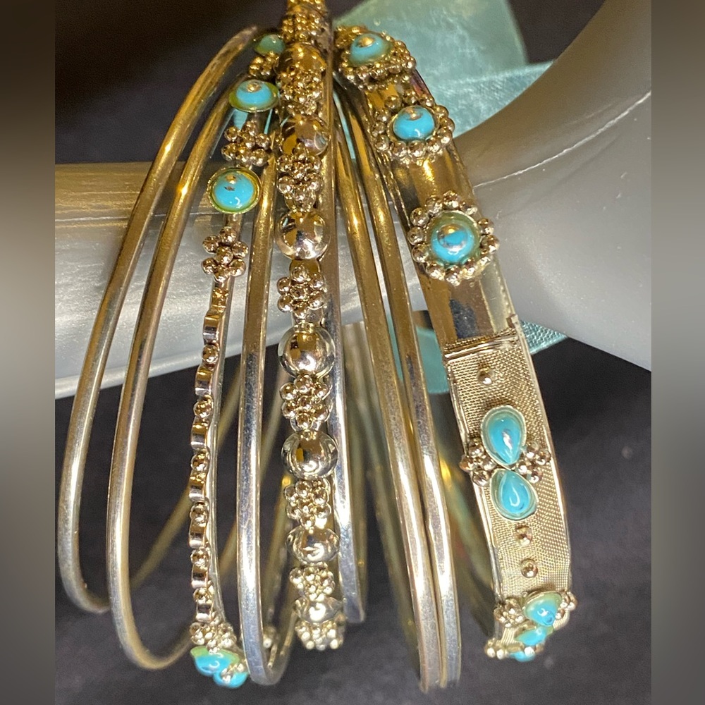 Silver-Tone Textured Bangle Set - Picture 2 of 2